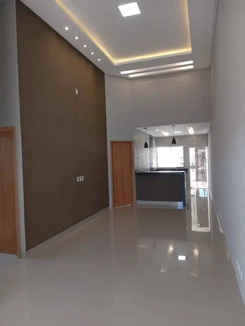 Foto 3 de Casa com 3 quartos à venda, 150m2 em Residencial Santa Fé, Goiania - GO