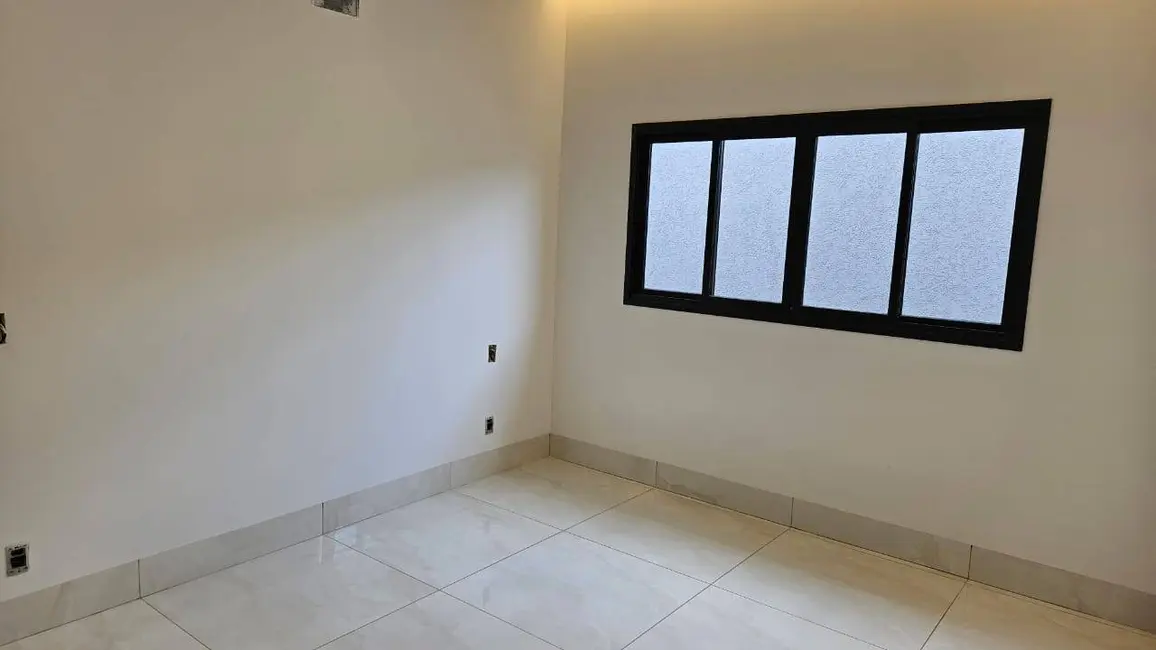 Foto 6 de Casa com 3 quartos à venda, 300m2 em Residencial Vereda dos Buritis, Goiania - GO