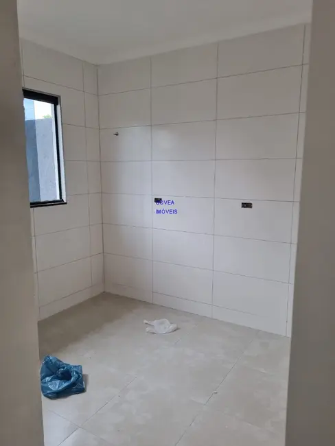 Casa com 3 quartos à venda, 80m2 em Cidade Industrial, Curitiba - PR - imagem 9 Foto 9 de Casa com 3 quartos à venda, 80m2 em Cidade Industrial, Curitiba - PR