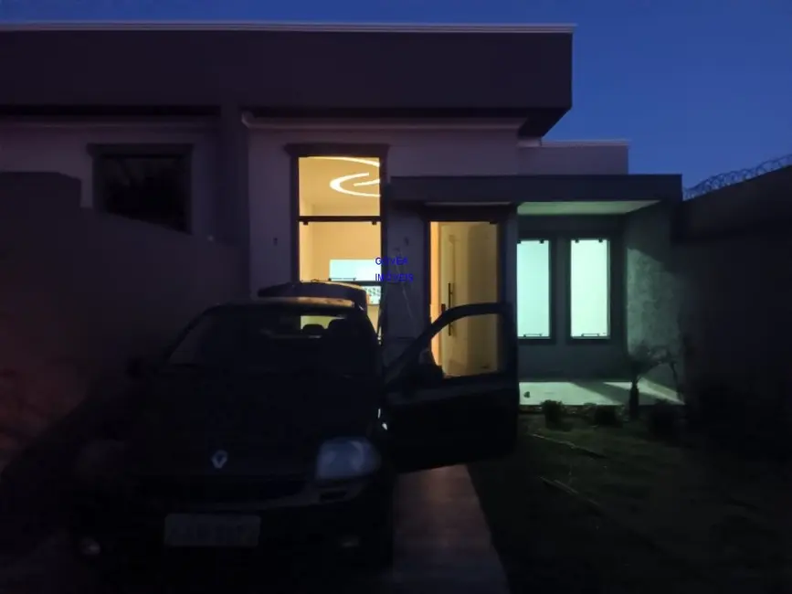 Casa com 3 quartos à venda, 60m2 em Fazenda Rio Grande - PR - imagem 5 Foto 5 de Casa com 3 quartos à venda, 60m2 em Fazenda Rio Grande - PR