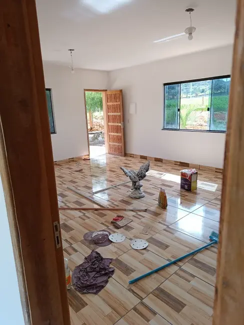 Chácara com 2 quartos à venda, 2500m2 em Contenda - PR - imagem 5 Foto 5 de Chácara com 2 quartos à venda, 2500m2 em Contenda - PR