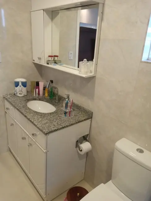 Foto 6 de Casa com 3 quartos à venda, 180m2 em Cidade Industrial, Curitiba - PR