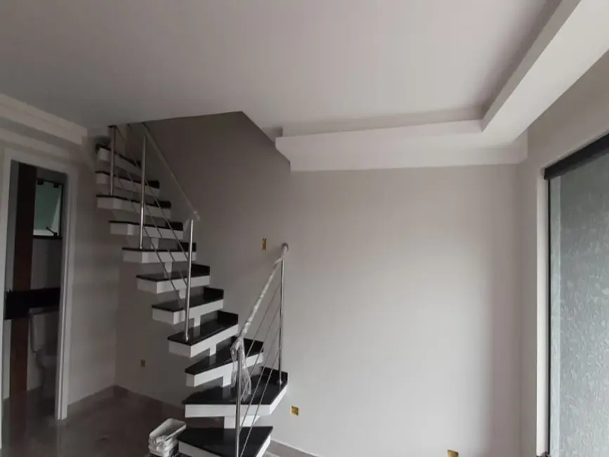 Foto 2 de Casa com 3 quartos à venda, 82m2 em Cidade Industrial, Curitiba - PR