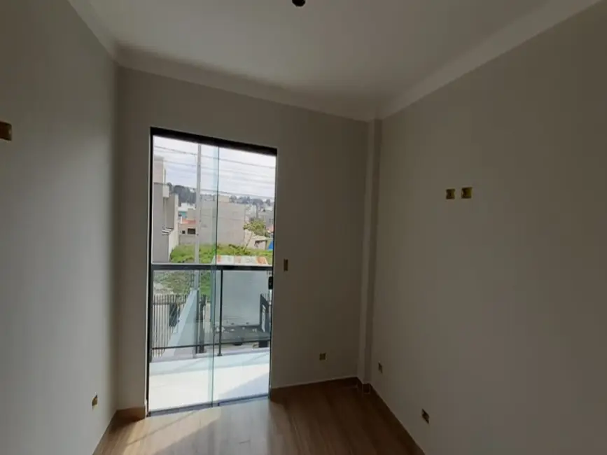 Casa com 3 quartos à venda, 82m2 em Cidade Industrial, Curitiba - PR - imagem 8 Foto 8 de Casa com 3 quartos à venda, 82m2 em Cidade Industrial, Curitiba - PR