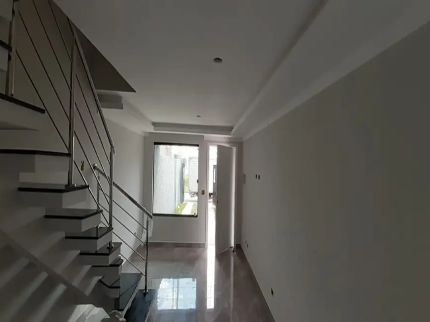 Casa com 3 quartos à venda, 82m2 em Cidade Industrial, Curitiba - PR - imagem 3 Foto 3 de Casa com 3 quartos à venda, 82m2 em Cidade Industrial, Curitiba - PR