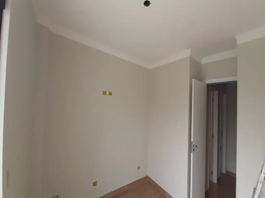 Casa com 3 quartos à venda, 82m2 em Cidade Industrial, Curitiba - PR - imagem 7 Foto 7 de Casa com 3 quartos à venda, 82m2 em Cidade Industrial, Curitiba - PR