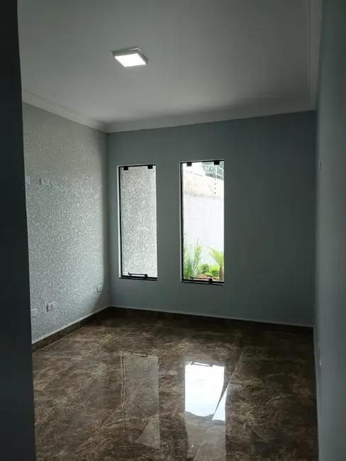 Casa com 3 quartos à venda, 60m2 em Nações, Fazenda Rio Grande - PR - imagem 5 Foto 5 de Casa com 3 quartos à venda, 60m2 em Nações, Fazenda Rio Grande - PR