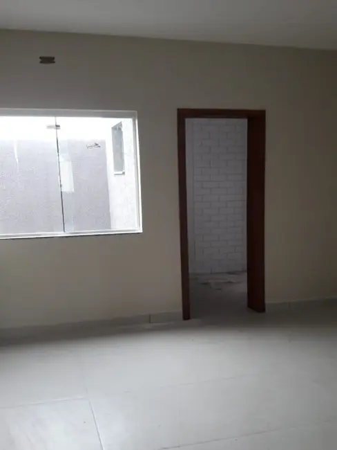 Foto 2 de Casa com 2 quartos à venda, 45m2 em Pontal Do Parana - PR