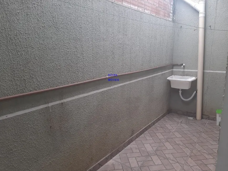 Foto 5 de Casa com 2 quartos à venda, 40m2 em Cidade Industrial, Curitiba - PR