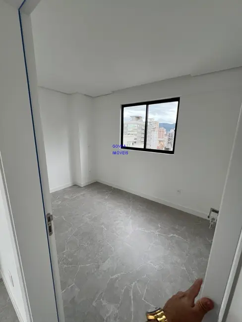 Foto 7 de Apartamento com 3 quartos à venda, 112m2 em Meia Praia, Itapema - SC