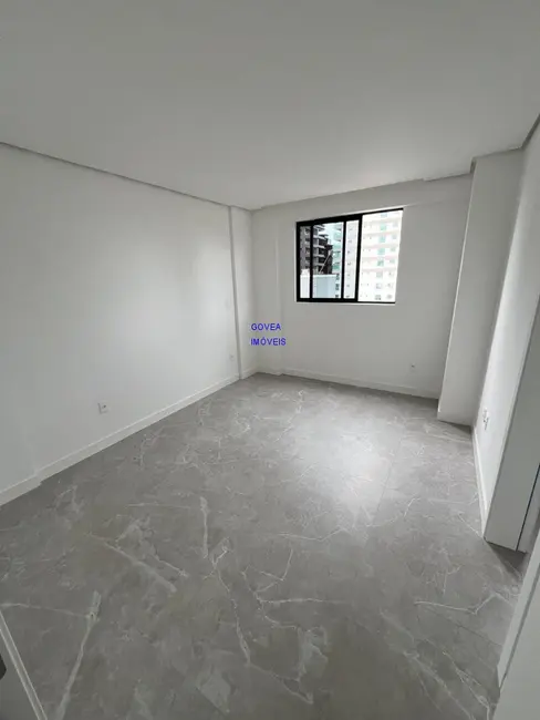 Foto 8 de Apartamento com 3 quartos à venda, 112m2 em Meia Praia, Itapema - SC