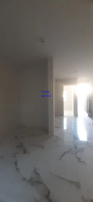 Foto 2 de Casa com 2 quartos à venda, 43m2 em Tatuquara, Curitiba - PR