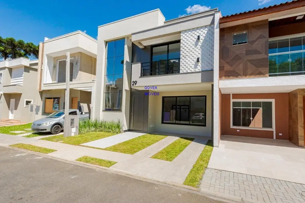 Casa com 3 quartos à venda, 145m2 em Umbará, Curitiba - PR - imagem 1 Foto 1 de Casa com 3 quartos à venda, 145m2 em Umbará, Curitiba - PR