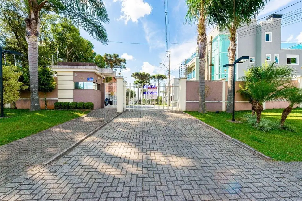 Casa com 4 quartos à venda, 207m2 em Umbará, Curitiba - PR - imagem 2 Foto 2 de Casa com 4 quartos à venda, 207m2 em Umbará, Curitiba - PR