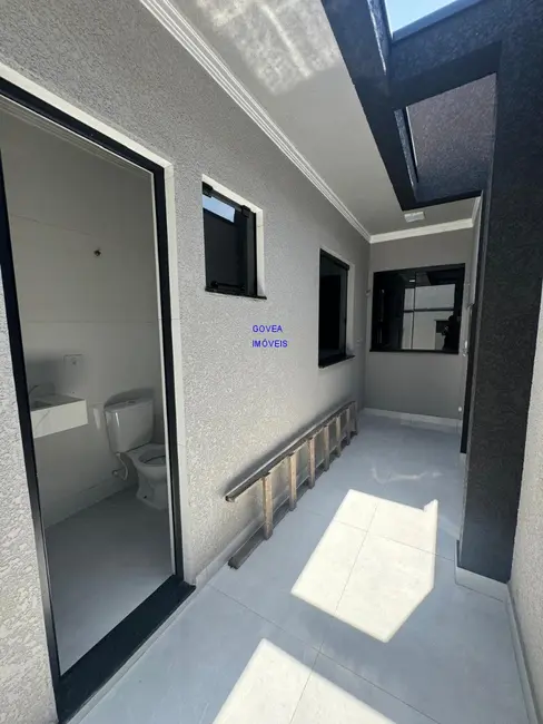 Casa com 3 quartos à venda, 80m2 em Gralha Azul, Fazenda Rio Grande - PR - imagem 4 Foto 4 de Casa com 3 quartos à venda, 80m2 em Gralha Azul, Fazenda Rio Grande - PR