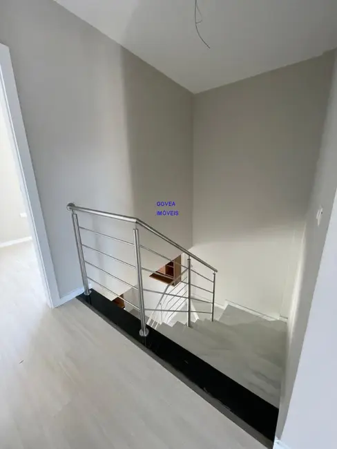 Casa com 3 quartos à venda, 88m2 em Cidade Industrial, Curitiba - PR - imagem 8 Foto 8 de Casa com 3 quartos à venda, 88m2 em Cidade Industrial, Curitiba - PR