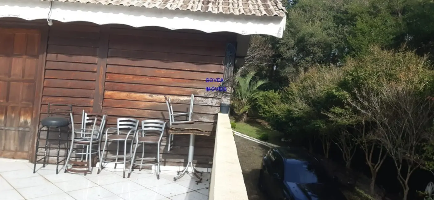 Chácara com 4 quartos à venda, 450m2 em Campo Largo da Roseira, Sao Jose Dos Pinhais - PR - imagem 6 Foto 6 de Chácara com 4 quartos à venda, 450m2 em Campo Largo da Roseira, Sao Jose Dos Pinhais - PR