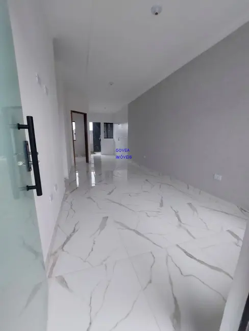 Casa com 3 quartos à venda, 60m2 em Santa Terezinha, Fazenda Rio Grande - PR - imagem 6 Foto 6 de Casa com 3 quartos à venda, 60m2 em Santa Terezinha, Fazenda Rio Grande - PR