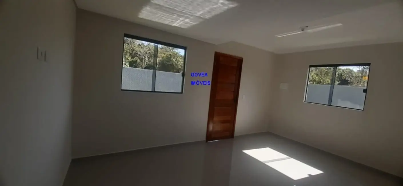 Foto 2 de Casa com 2 quartos à venda, 61m2 em Campo de Santana, Curitiba - PR