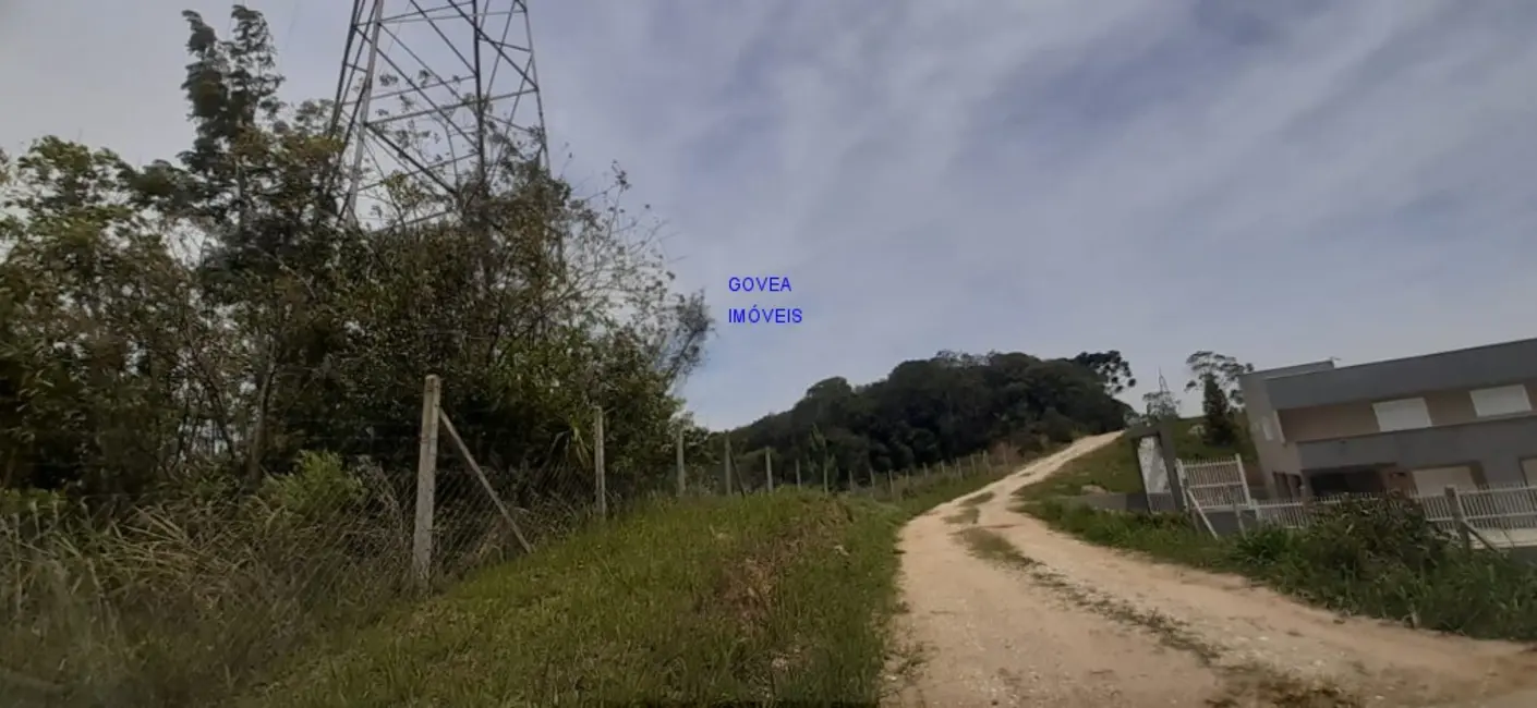 Chácara com 1 quarto à venda, 5800m2 em Lamenha Pequena, Curitiba - PR - imagem 4 Foto 4 de Chácara com 1 quarto à venda, 5800m2 em Lamenha Pequena, Curitiba - PR