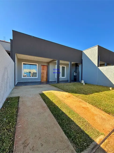 Foto 2 de Casa com 2 quartos à venda, 60m2 em Estados, Fazenda Rio Grande - PR