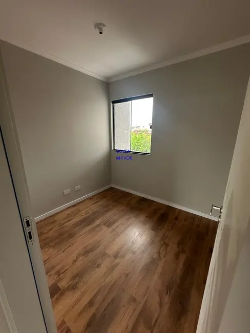 Casa com 3 quartos à venda, 80m2 em Cidade Industrial, Curitiba - PR - imagem 5 Foto 5 de Casa com 3 quartos à venda, 80m2 em Cidade Industrial, Curitiba - PR