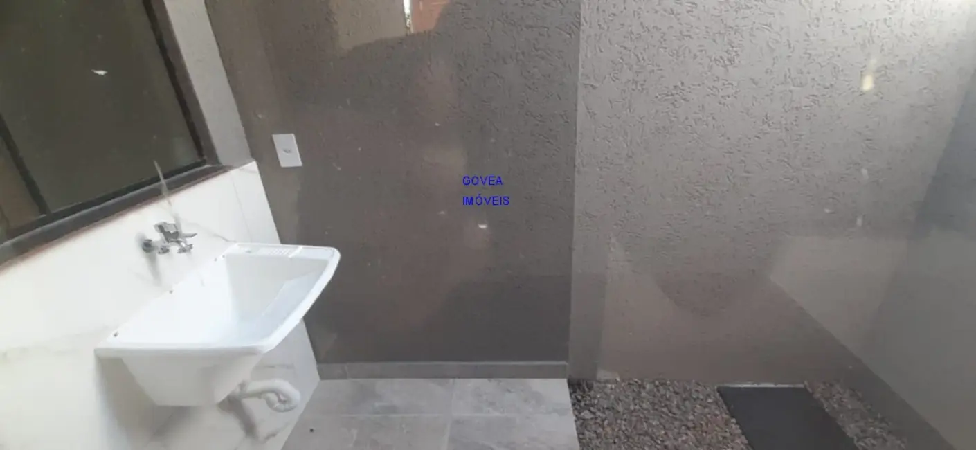 Casa com 2 quartos à venda, 38m2 em Campo de Santana, Curitiba - PR - imagem 3 Foto 3 de Casa com 2 quartos à venda, 38m2 em Campo de Santana, Curitiba - PR