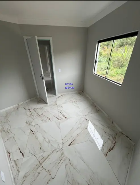 Casa com 2 quartos à venda, 60m2 em Cidade Industrial, Curitiba - PR - imagem 7 Foto 7 de Casa com 2 quartos à venda, 60m2 em Cidade Industrial, Curitiba - PR