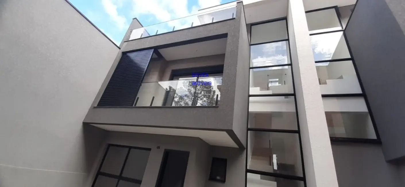Casa com 3 quartos à venda, 181m2 em Portão, Curitiba - PR - imagem 1 Foto 1 de Casa com 3 quartos à venda, 181m2 em Portão, Curitiba - PR