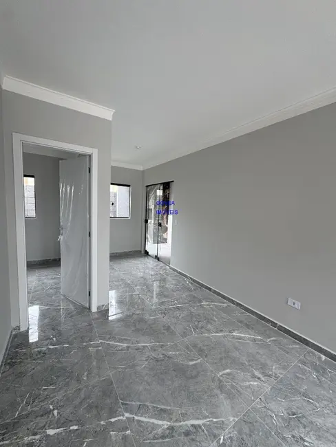 Casa com 3 quartos à venda, 60m2 em Campo de Santana, Curitiba - PR - imagem 4 Foto 4 de Casa com 3 quartos à venda, 60m2 em Campo de Santana, Curitiba - PR