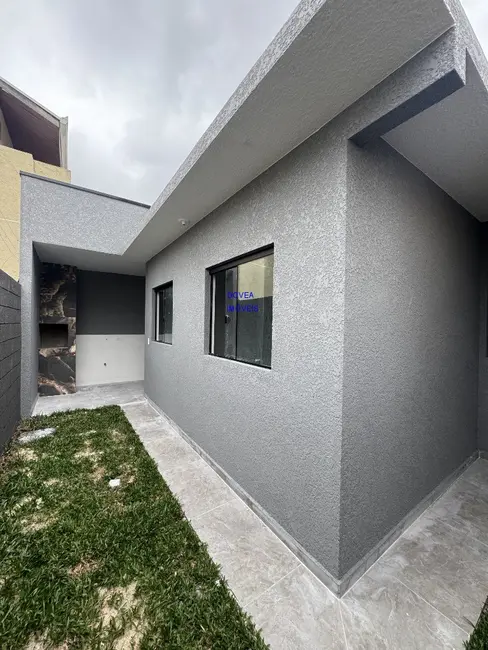Casa com 3 quartos à venda, 60m2 em Campo de Santana, Curitiba - PR - imagem 2 Foto 2 de Casa com 3 quartos à venda, 60m2 em Campo de Santana, Curitiba - PR
