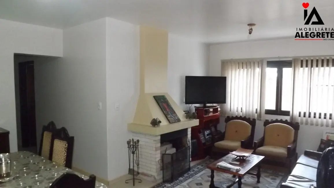 Foto 1 de Apartamento com 3 quartos à venda em Centro, Alegrete - RS