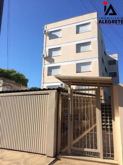 Foto 1 de Apartamento com 3 quartos à venda, 90m2 em Centro, Alegrete - RS