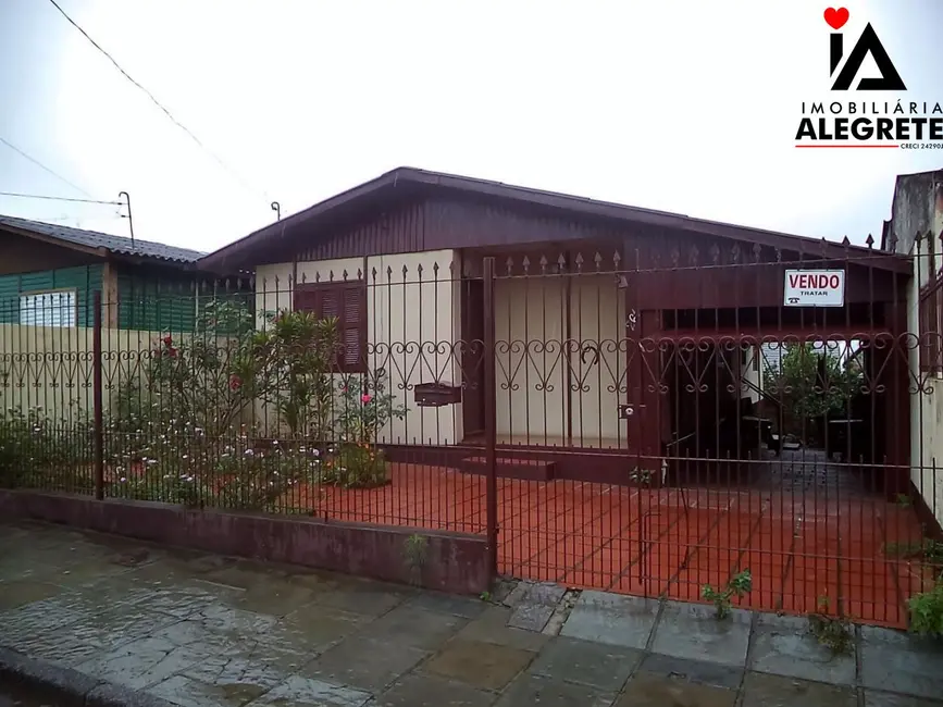 Foto 1 de Casa com 4 quartos à venda, 300m2 em Jardim Planalto, Alegrete - RS