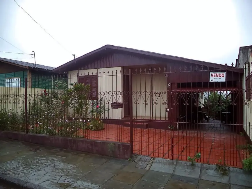 Foto 1 de Casa com 4 quartos à venda, 300m2 em Jardim Planalto, Alegrete - RS