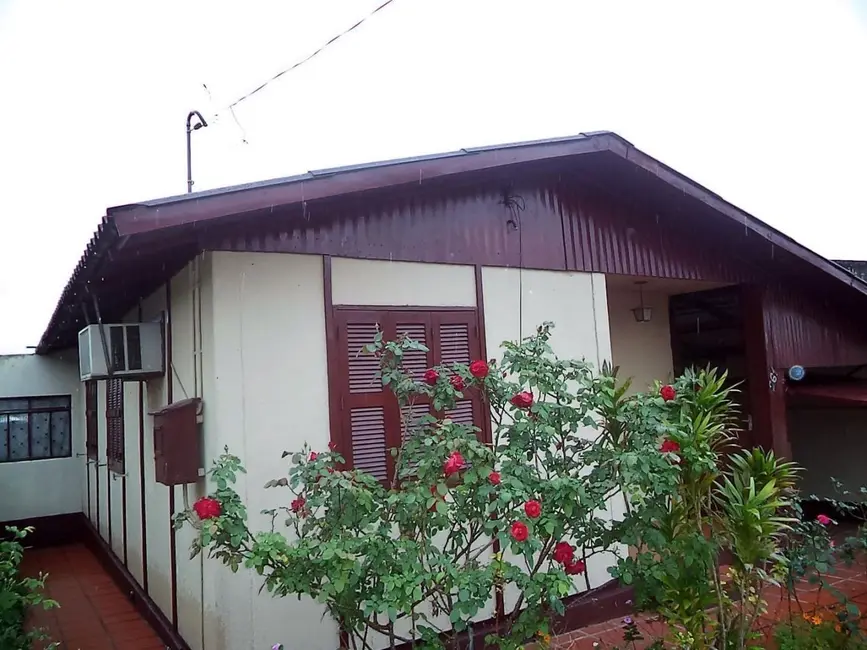 Foto 7 de Casa com 4 quartos à venda, 300m2 em Jardim Planalto, Alegrete - RS