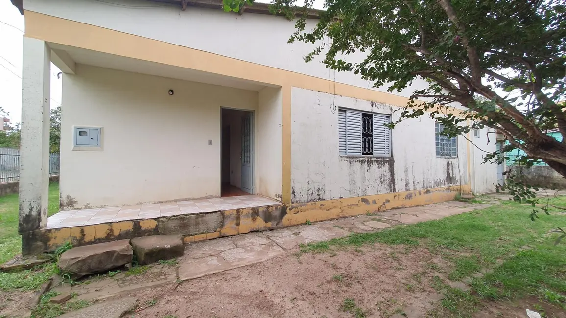 Foto 2 de Casa com 3 quartos à venda, 80m2 em Centenário, Alegrete - RS