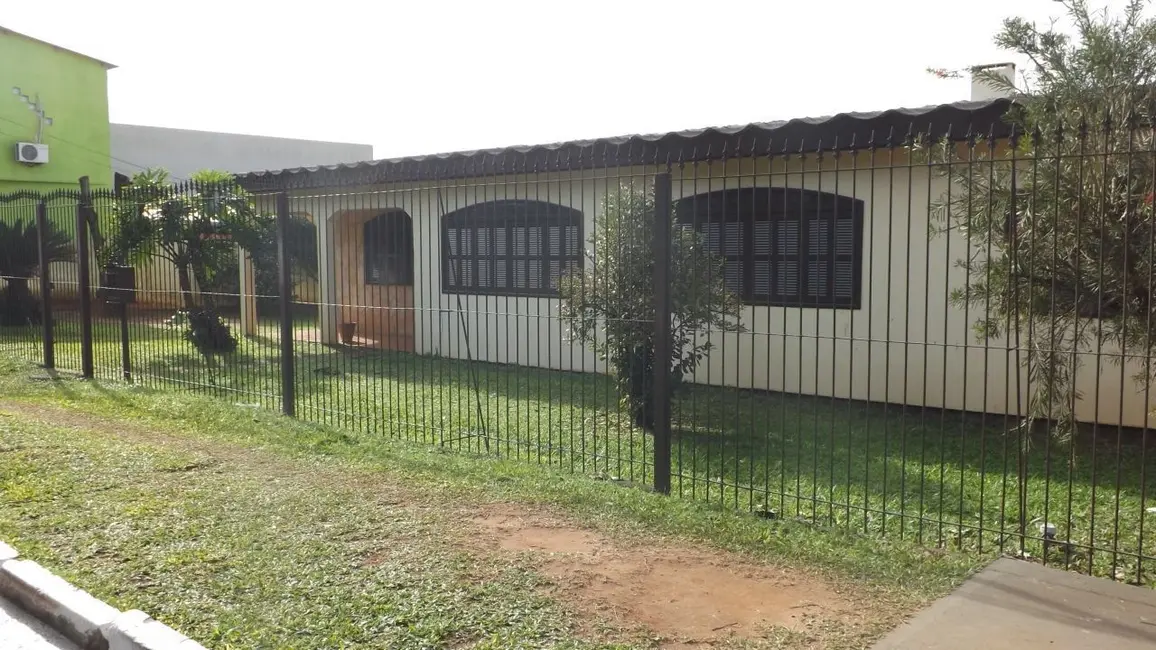 Foto 1 de Casa com 3 quartos à venda, 290m2 em Centro, Manoel Viana - RS