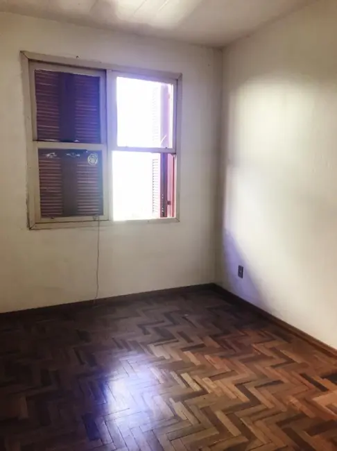 Foto 3 de Apartamento com 2 quartos à venda, 60m2 em Cidade Alta, Alegrete - RS