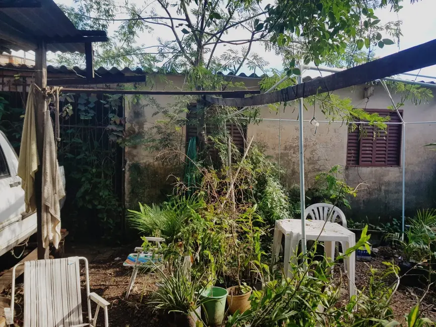 Foto 2 de Casa com 3 quartos à venda, 80m2 em Saudade, Alegrete - RS