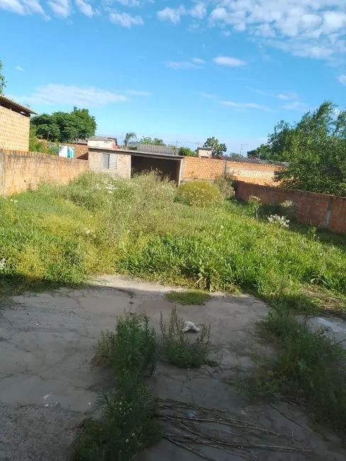 Foto 6 de Casa com 2 quartos à venda, 400m2 em Progresso, Alegrete - RS