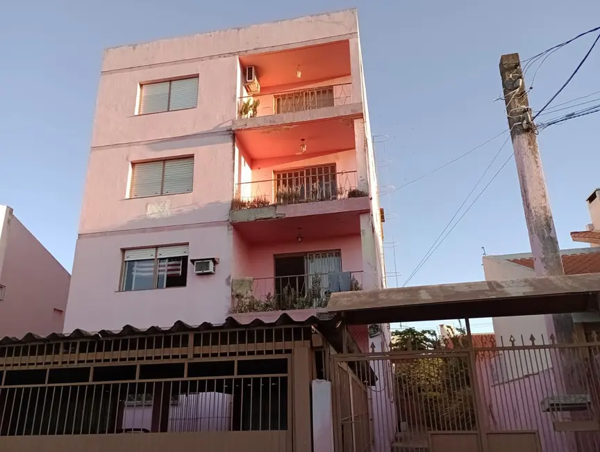 Foto 2 de Apartamento com 3 quartos à venda em Centro, Alegrete - RS