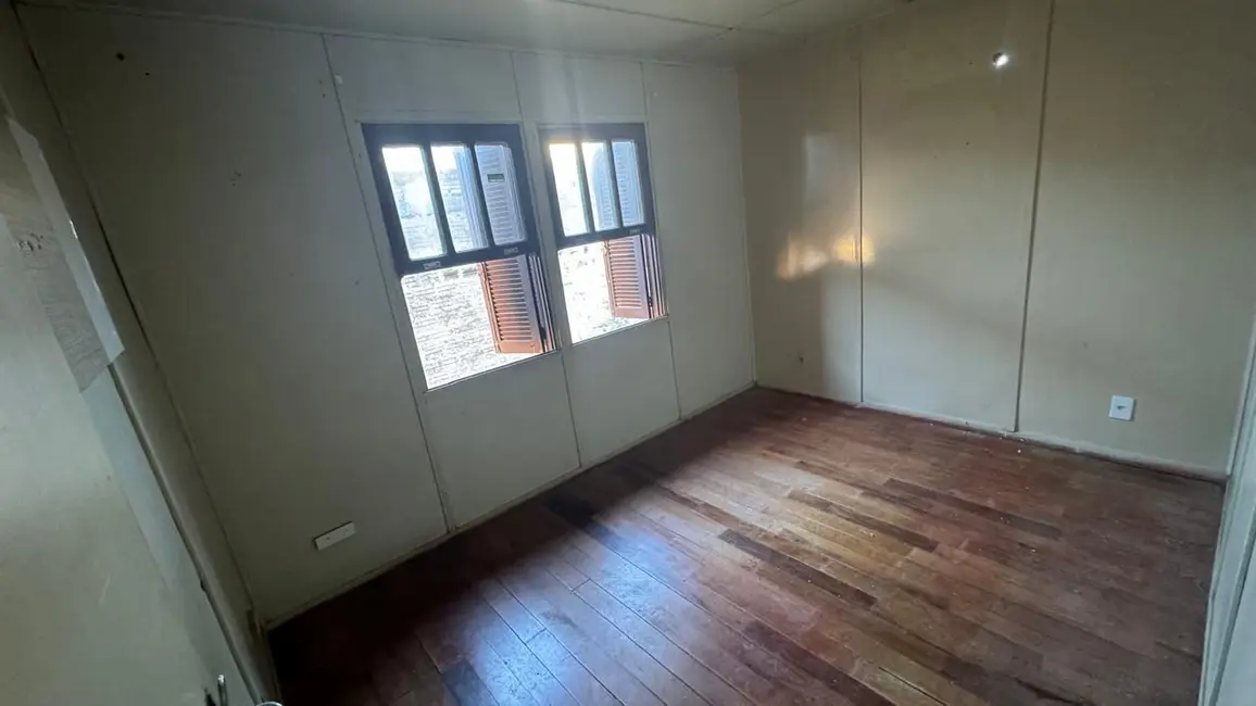 Foto 5 de Casa com 2 quartos à venda, 43m2 em Jardim Planalto, Alegrete - RS