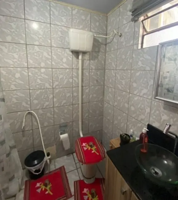 Casa com 4 quartos à venda, 80m2 em Santos Dumont, Alegrete - RS - imagem 6 Foto 6 de Casa com 4 quartos à venda, 80m2 em Santos Dumont, Alegrete - RS