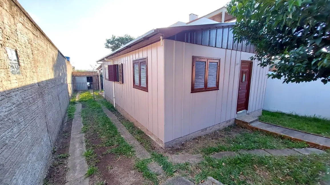 Foto 1 de Casa com 3 quartos à venda, 70m2 em Vera Cruz, Alegrete - RS