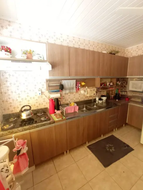 Foto 2 de Sobrado com 3 quartos à venda, 300m2 em Centro, Alegrete - RS