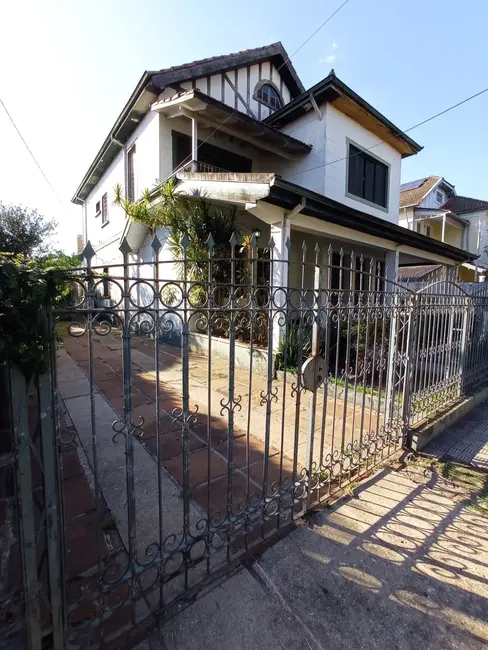 Foto 2 de Casa com 4 quartos à venda, 240m2 em Centro, Alegrete - RS