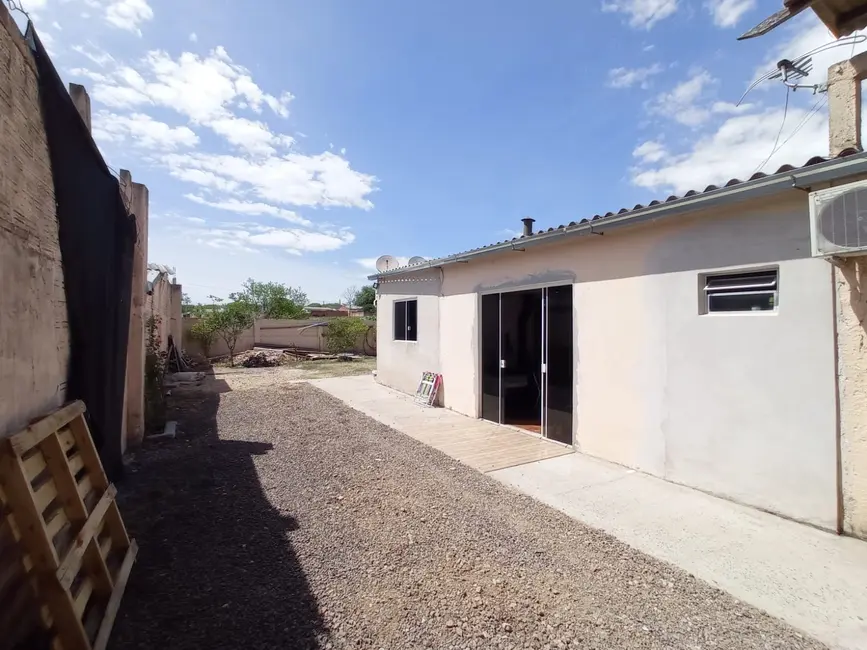 Foto 4 de Casa com 4 quartos à venda, 190m2 em Vera Cruz, Alegrete - RS