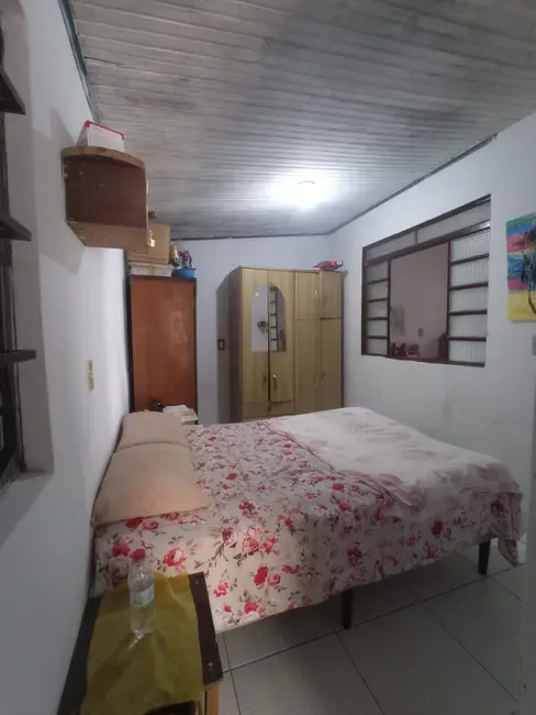 Foto 6 de Casa com 4 quartos à venda, 70m2 em Favila, Alegrete - RS