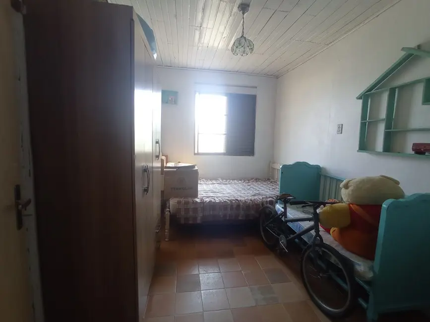 Foto 9 de Casa com 4 quartos à venda, 70m2 em Favila, Alegrete - RS